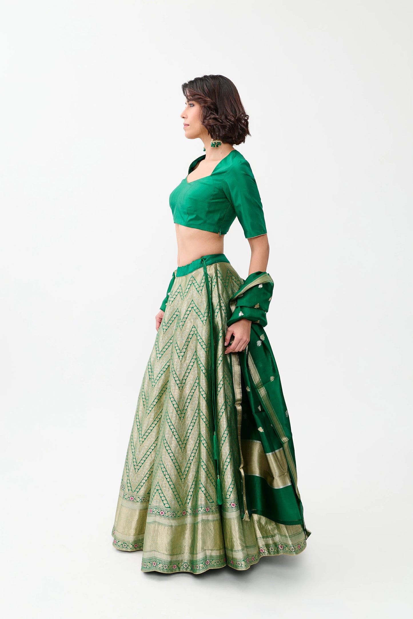 Aarwa Lehenga