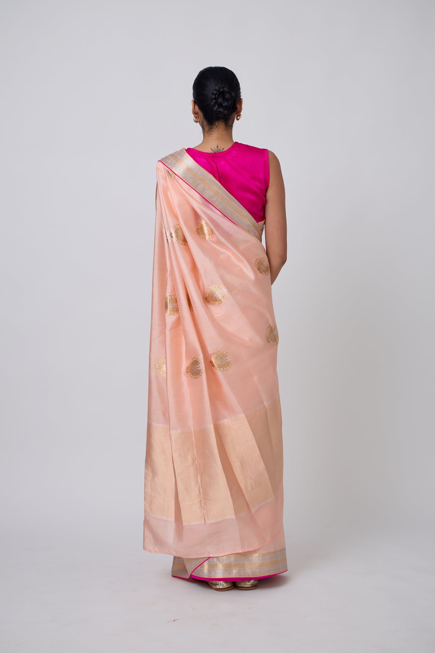Booti - Peach Silk Saree