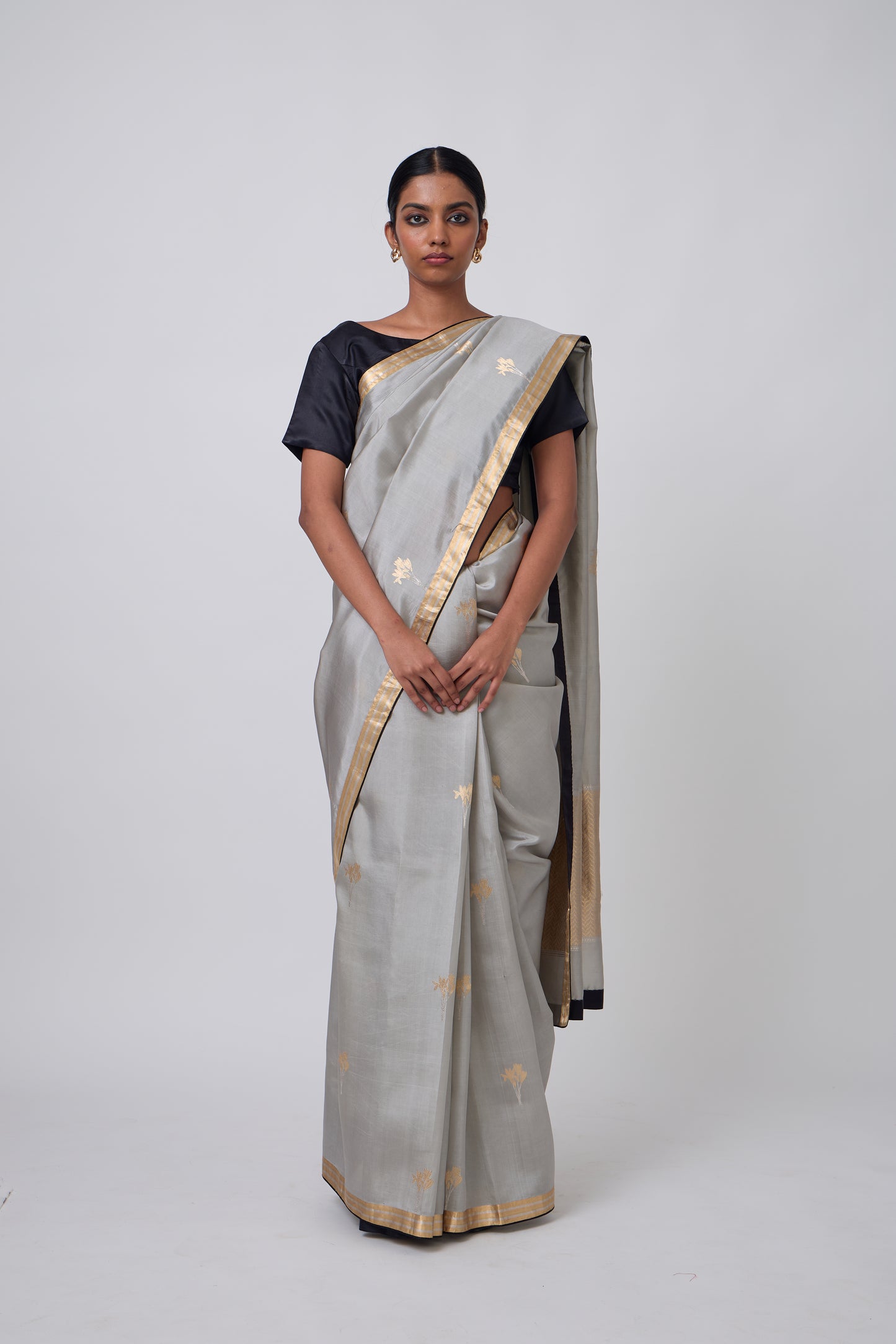 Booti - Grey Silk Saree