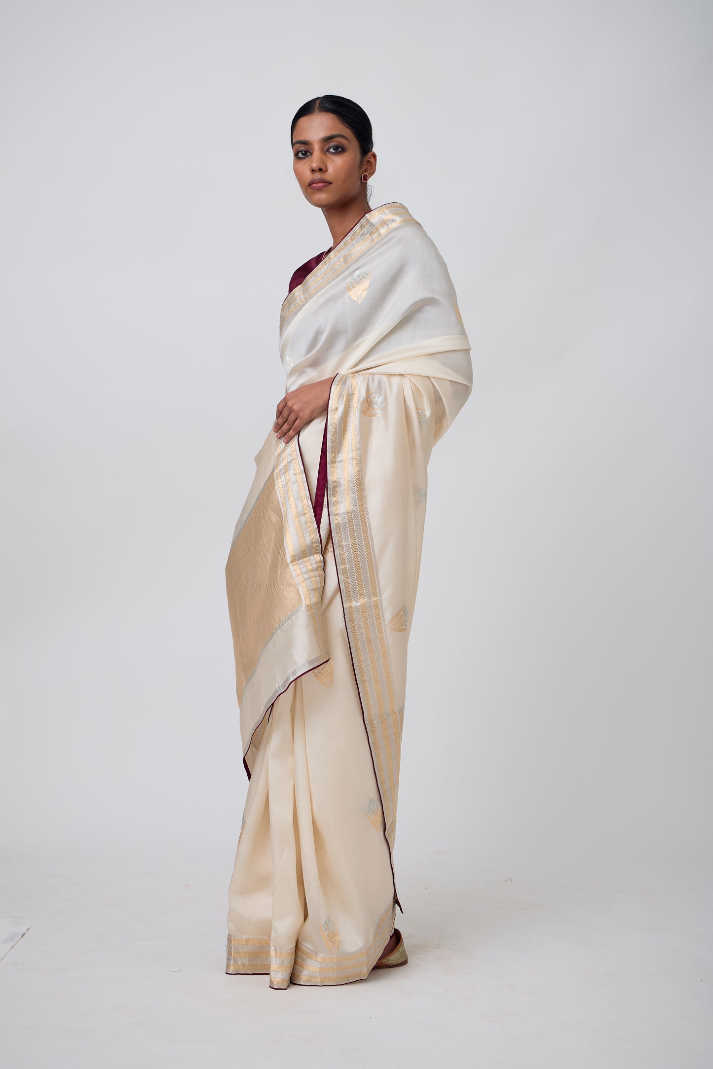 Booti - Beige Silk Saree,
