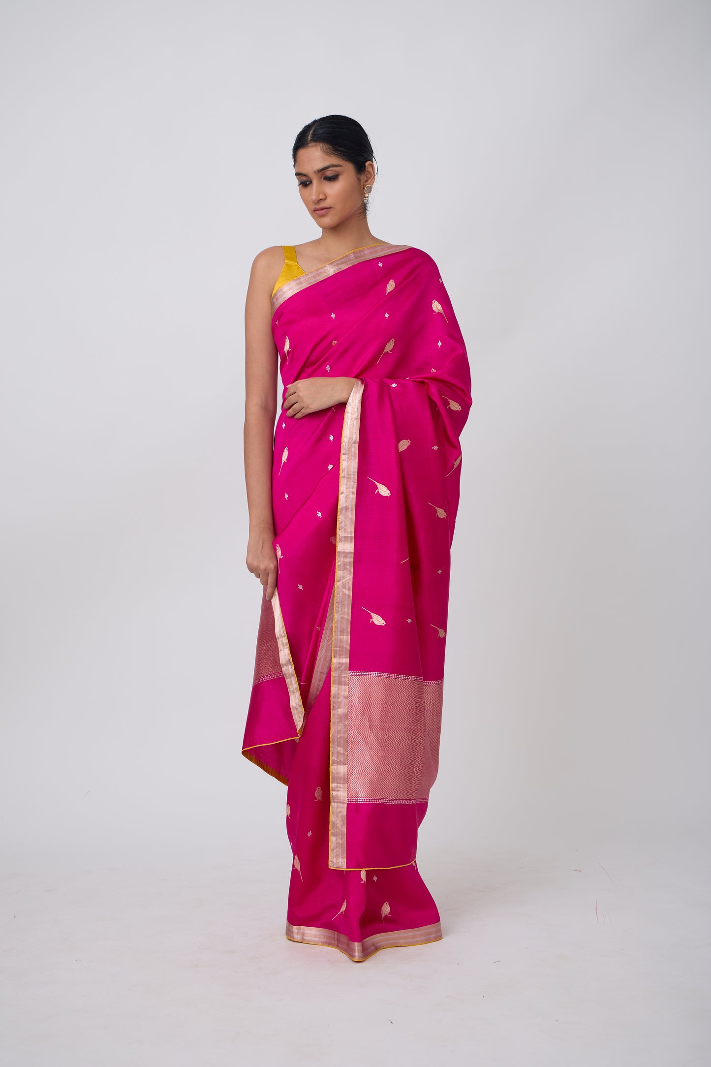 Booti - Rani Silk Saree