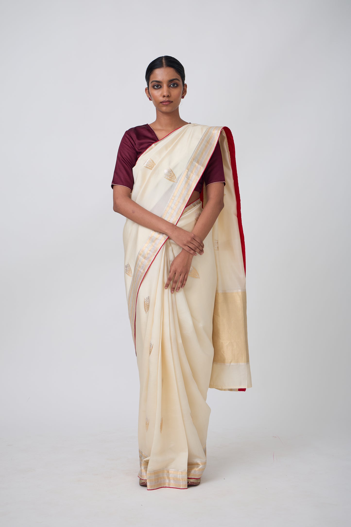 Booti - Beige Silk Saree