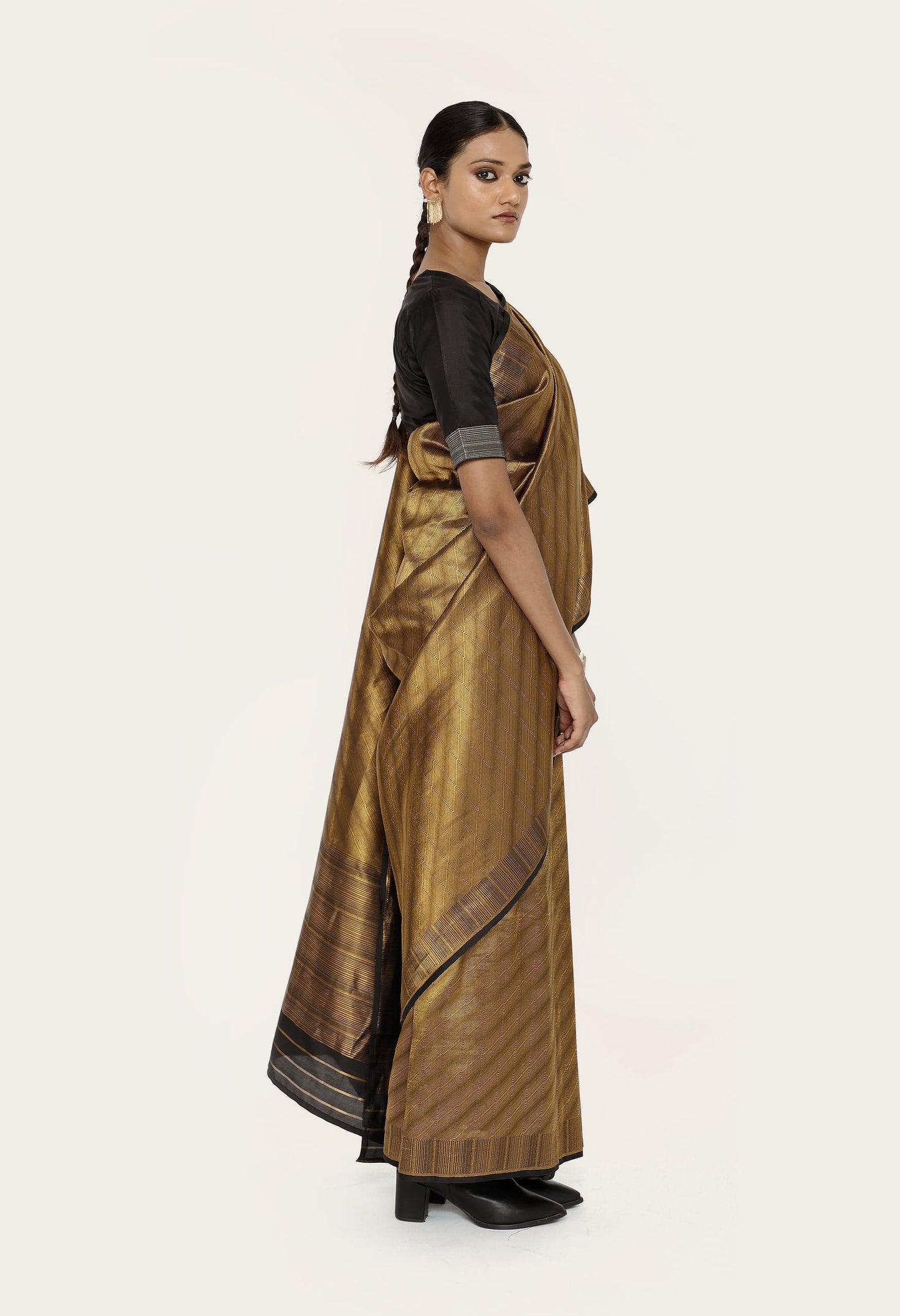 Dhari - BLACK GOLD JARI METALIC