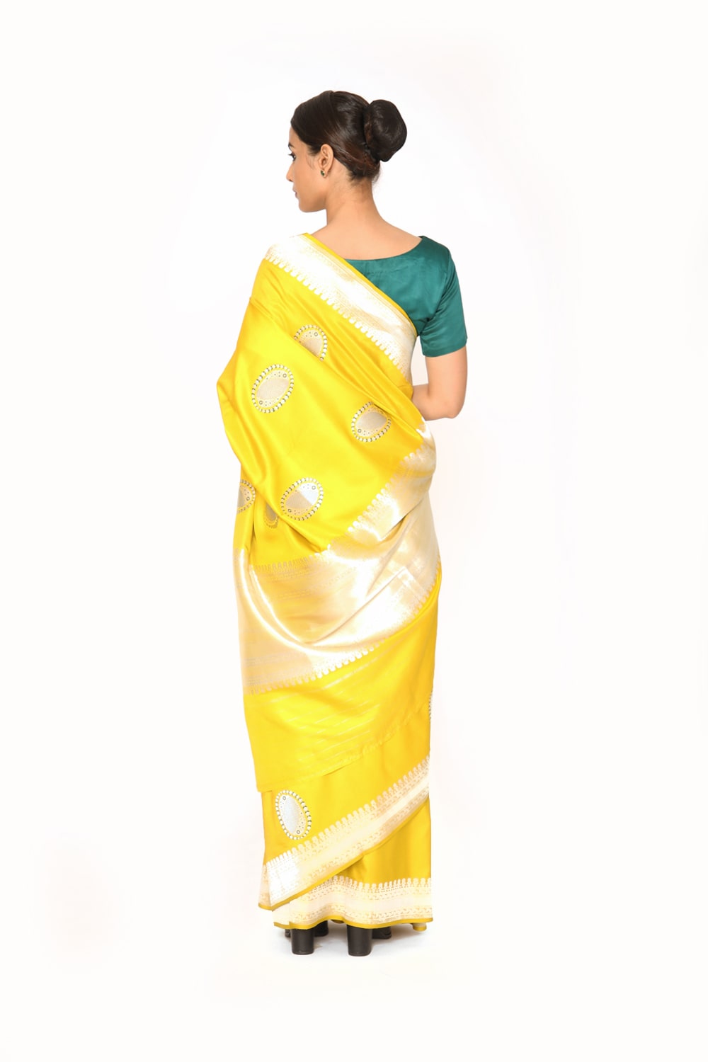 VANAMALI - lemmon yellow katan silk