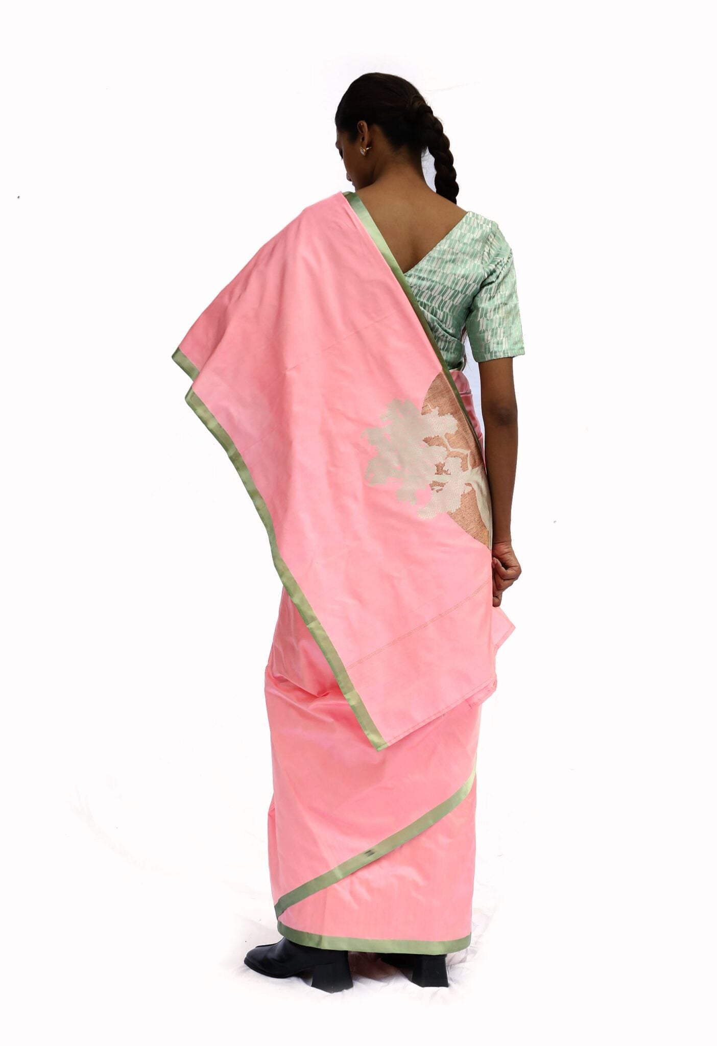 CHAND - soft pink saree