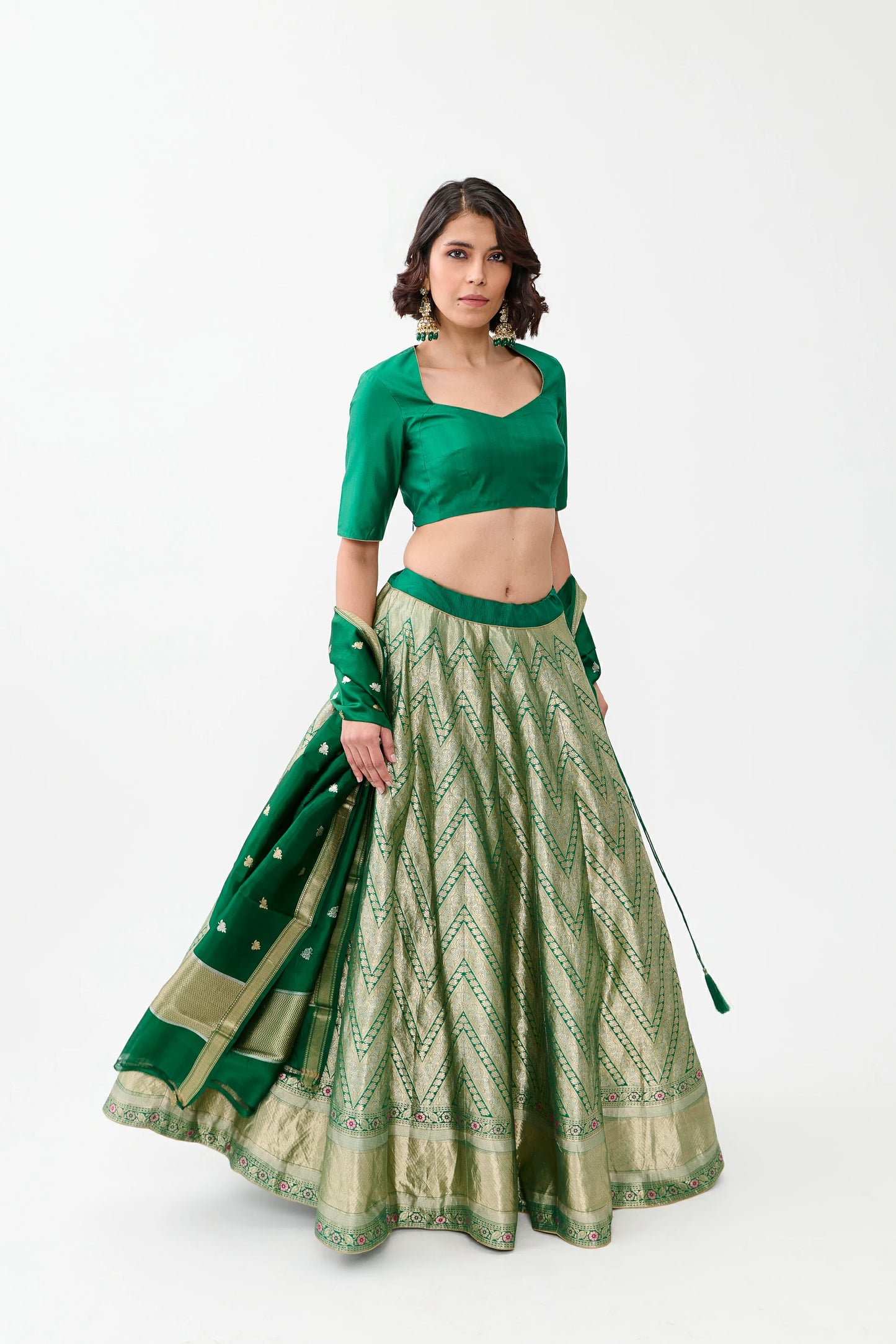 Aarwa Lehenga