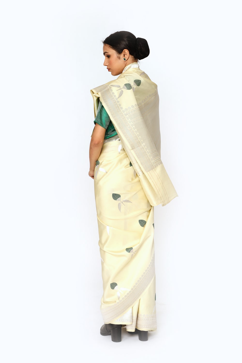 ARJUNA - Ivory White Saree