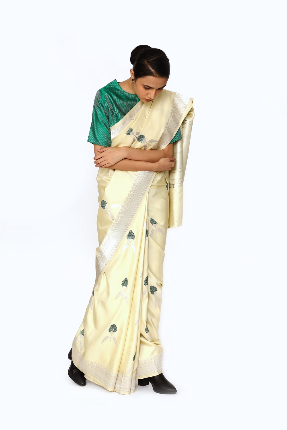 ARJUNA - Ivory White Saree