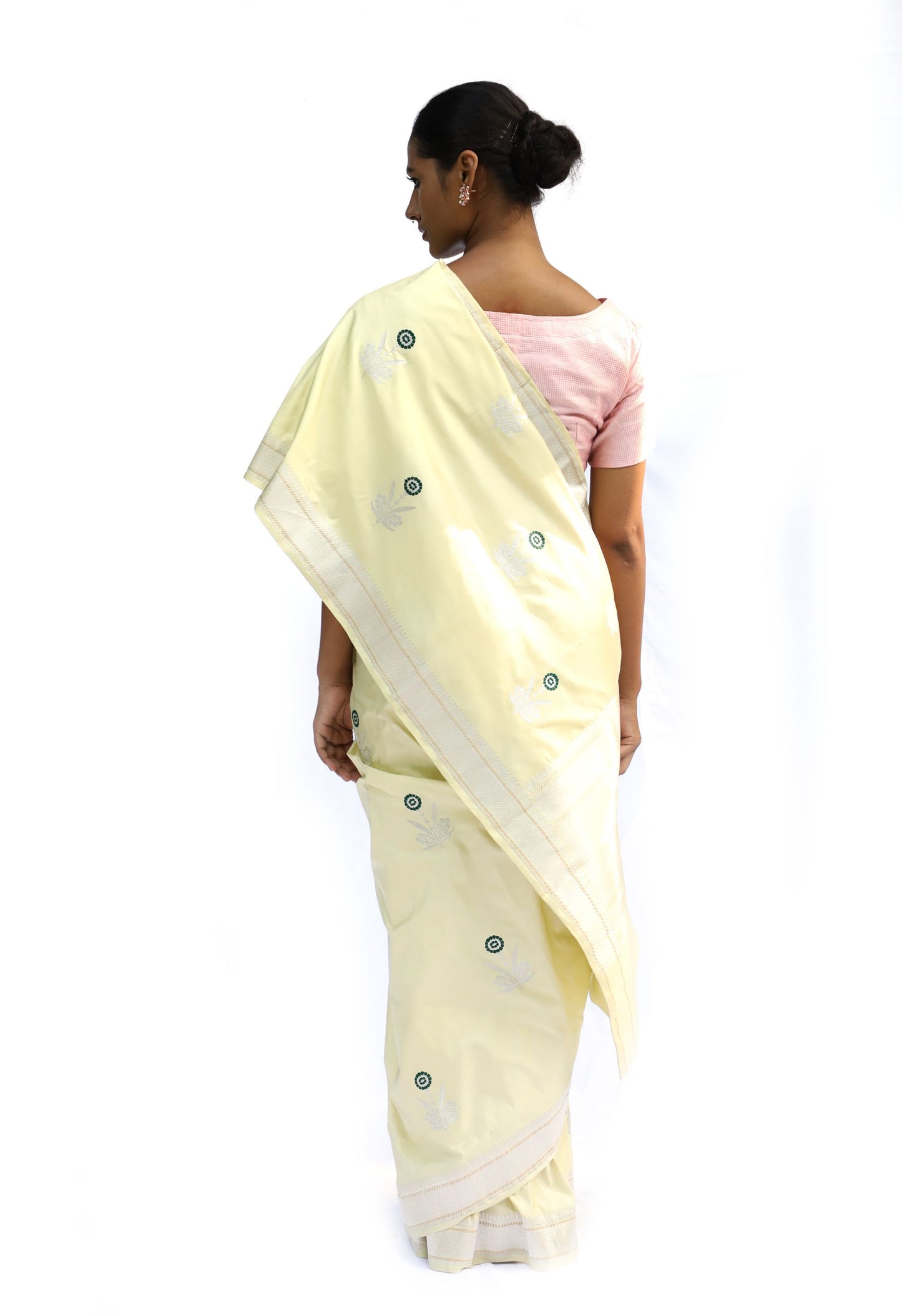 PHOOLIJAAN - lemmon yellow katan silk