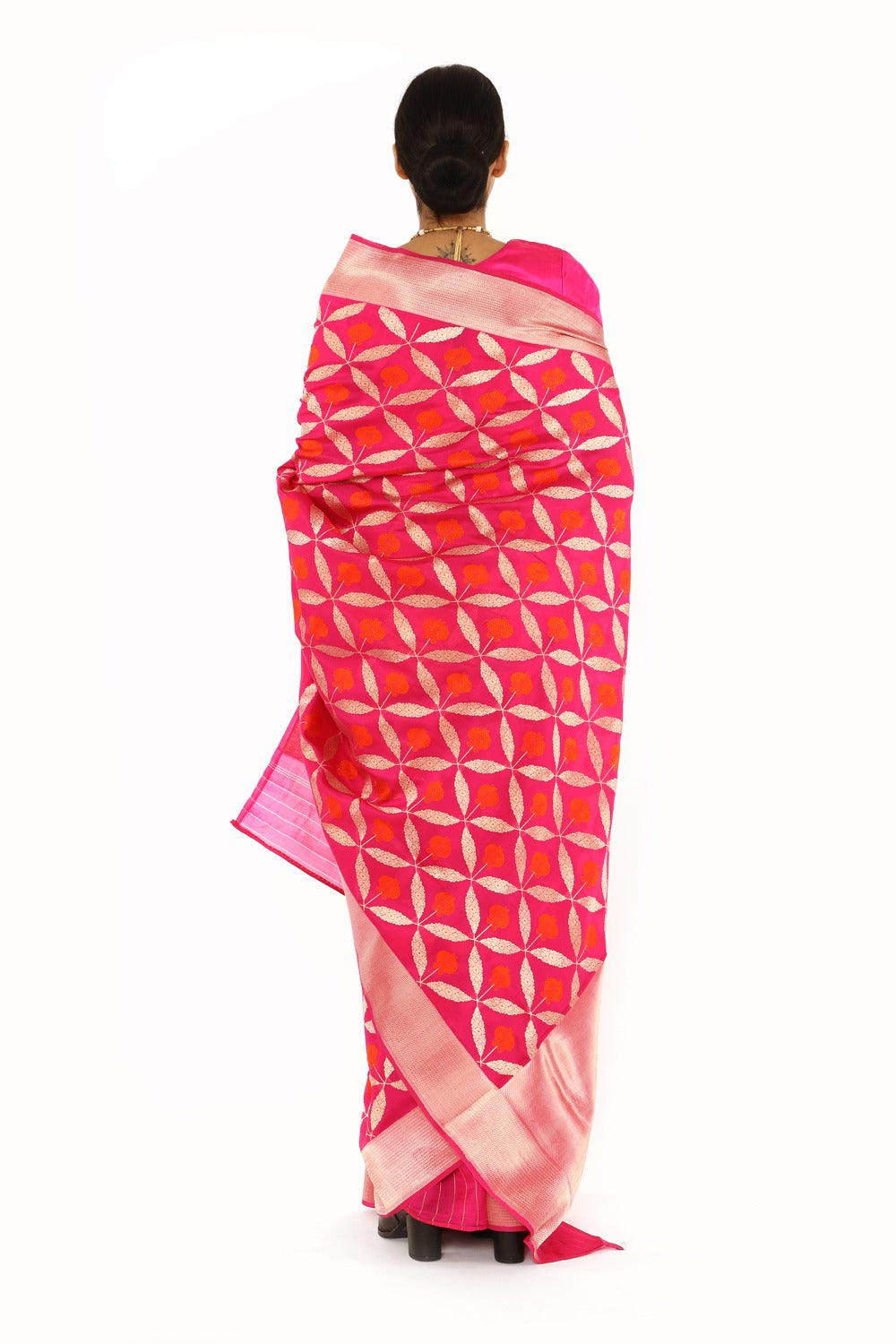 AJILA-rani pink katan silk saree