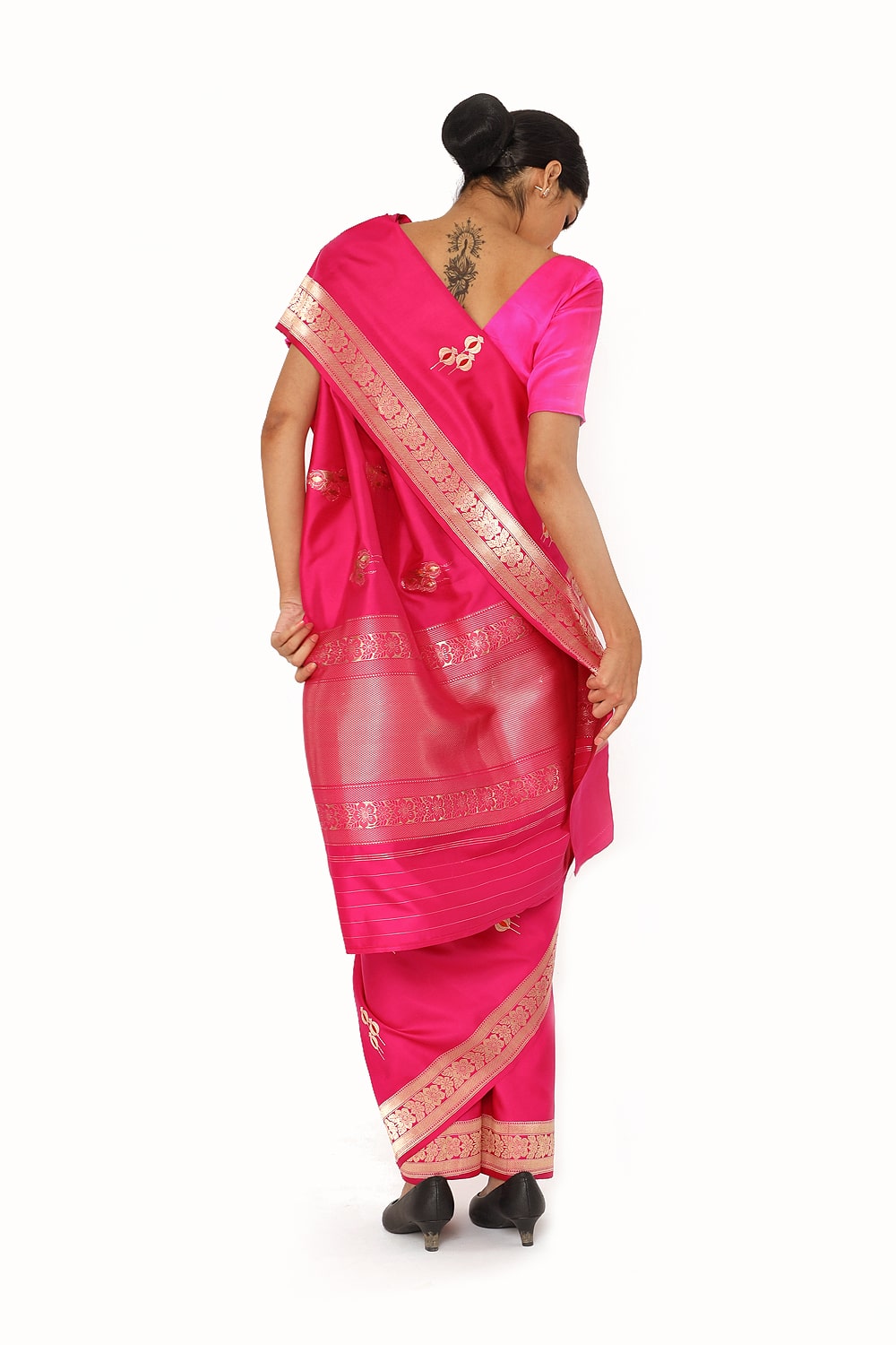 SUMAH – rani pink saree