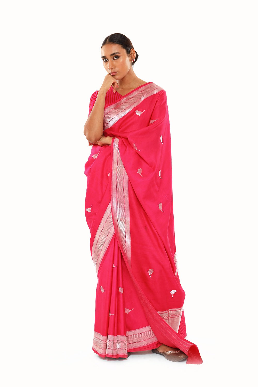 GURAIYA- rani pink saree