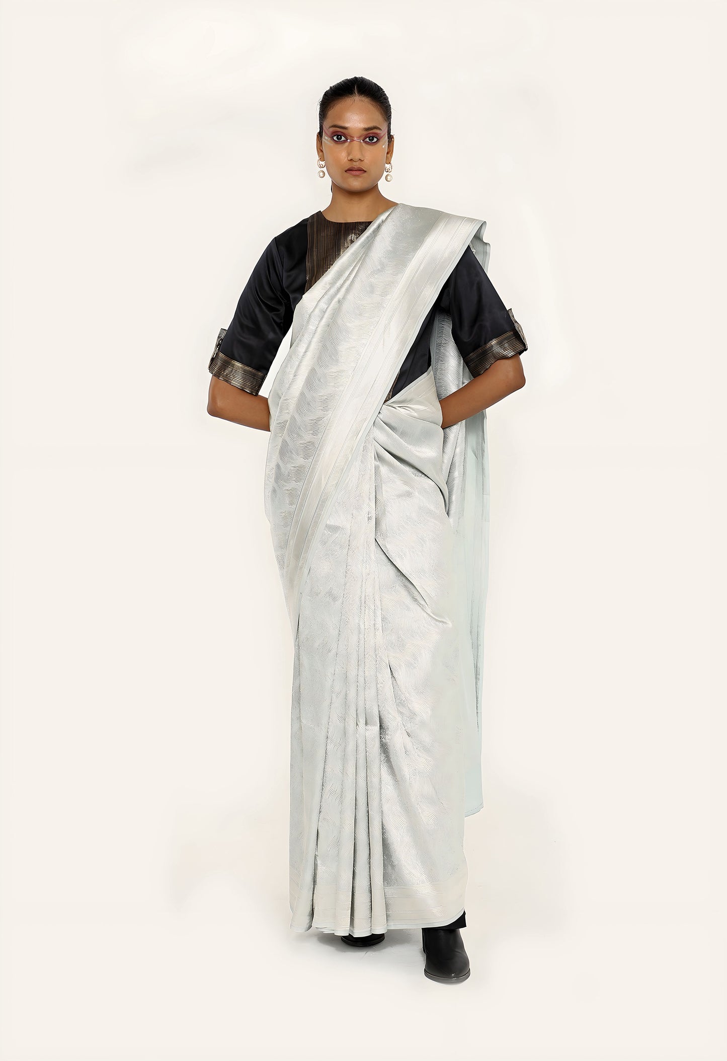 Dhari – Laher Jaal Saree