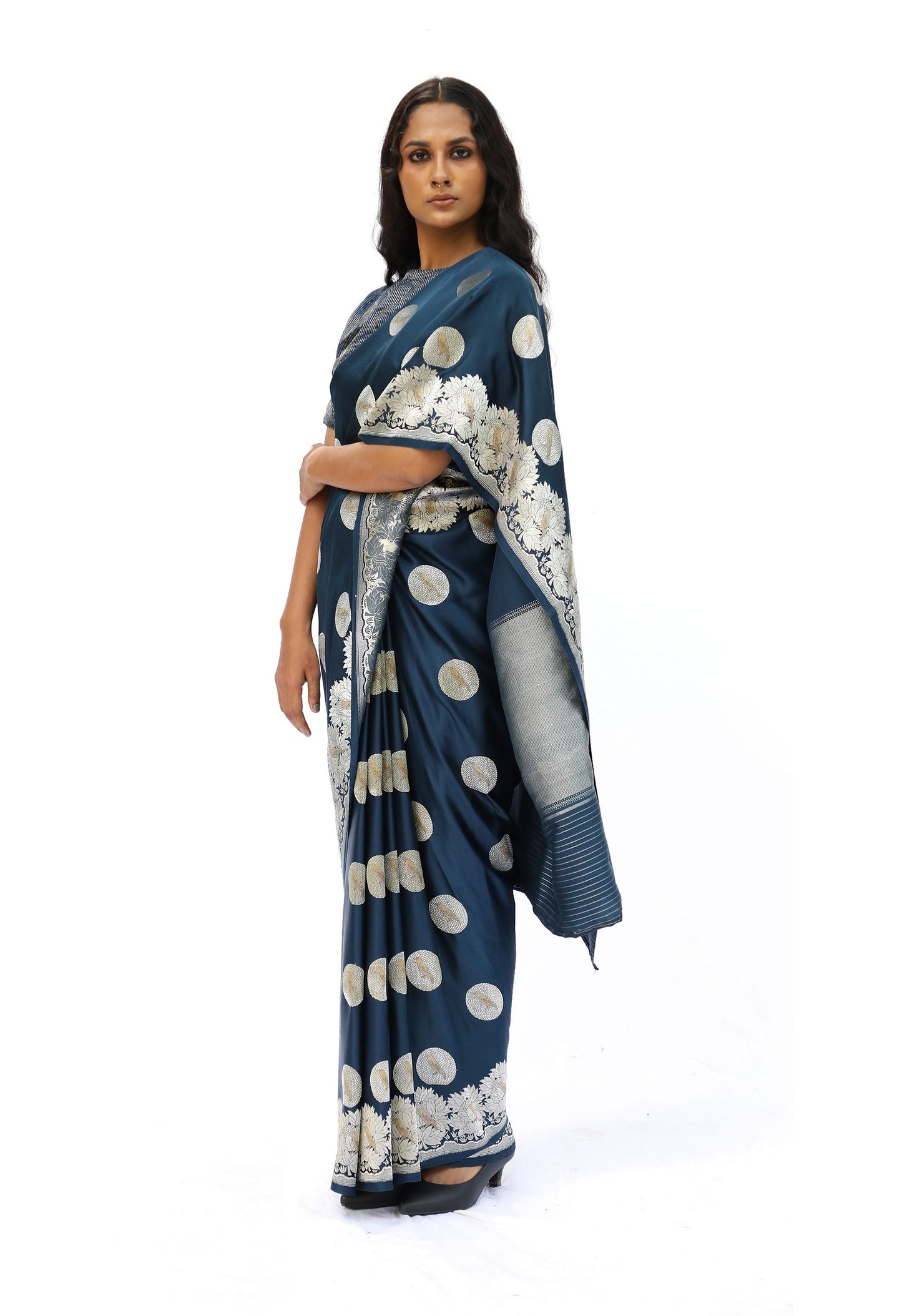 CHIDIYA – teal blue saree